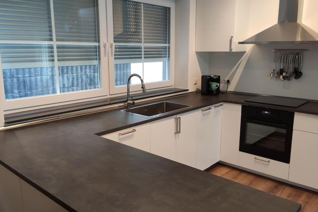 Neue 90 Qm 2-Zimmerwohnung Naehe Koeln Оденталь Экстерьер фото